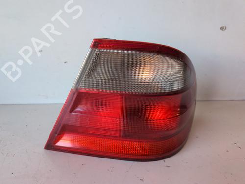 Used Right taillight Right taillight MERCEDES-BENZ CLK Convertible (A208) CLK 320 (208.465) (218 hp) 33201786 33201786