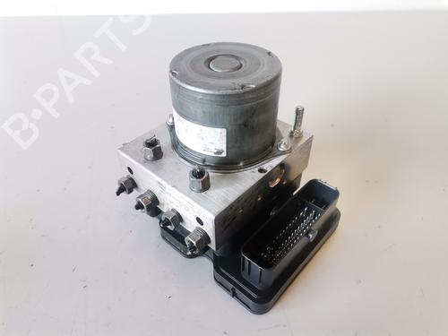 Used ABS pump PEUGEOT 3008 I MPV (0U_) 1.6 HDi (109 hp) 10228293