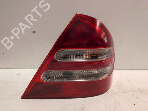 Used Right taillight Right taillight 37248402 37248402