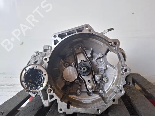 Used Gearbox AUDI A3 Sportback (8VA, 8VF) 1.6 TDI (110 hp) 25608095