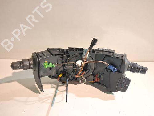Used Headlight switch RENAULT CLIO II (BB_, CB_) 1.5 dCi (B/CB03) (80 hp) 30580039