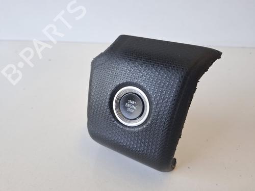 Used Switch RENAULT CLIO V (B7_) 1.0 TCe 100 (B7MT) (101 hp) 26234444