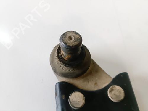Right front suspension arm FORD KUGA I  | BP21059242M13 