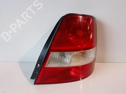 Used Right taillight KIA SORENTO I (JC) 2.5 CRDi 4WD (140 hp) 21087435
