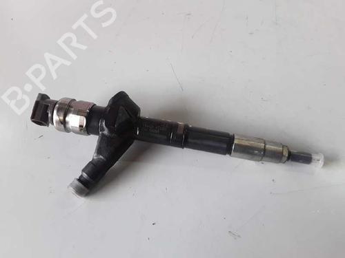 Used Injector NISSAN PATHFINDER III (R51) [2005-2025]  10196430