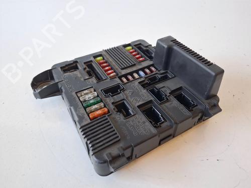 Fuse box RENAULT SCÉNIC II (JM0/1_)  | BP26519130E1 