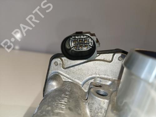 Throttle body FORD FOCUS III Turnier  | BP17488117M82