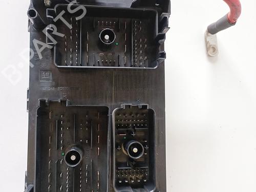 Fuse box OPEL ASTRA J (P10) 1.3 CDTI (68) | BP16903395E1 