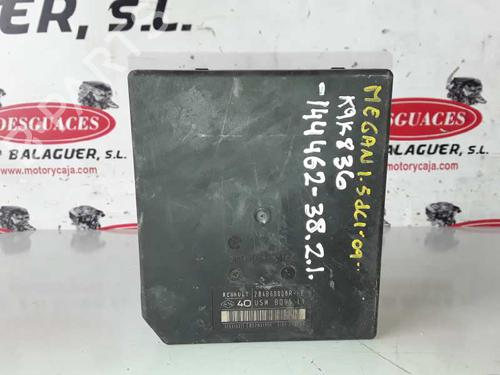 Fuse box RENAULT MEGANE III Hatchback (BZ0/1_, B3_)  | BP9283703E1 