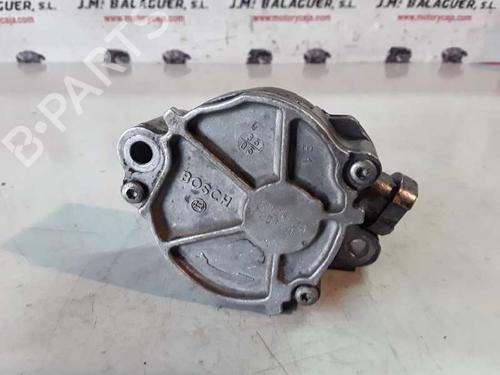 Pompe à vide PEUGEOT 307 (3A/C) 1.6 HDi (90 hp) 9344650
