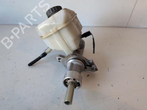 Used Brake master cylinder VW CRAFTER 30-50 Van (2E_) 2.5 TDI (136 hp) 32177213