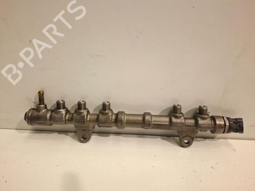Used Injection rail FIAT PANDA Hatchback Van (169_) 1.3 D Multijet (75 hp) 29982822
