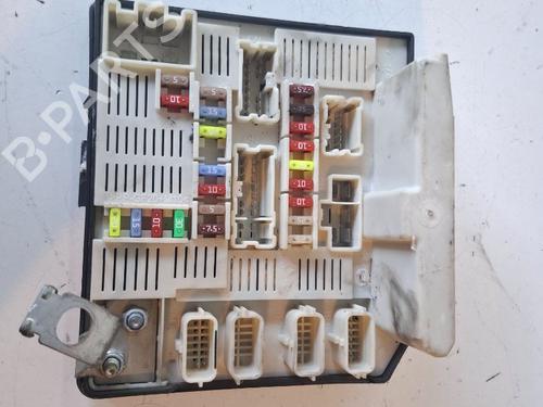 Used Fuse box RENAULT MEGANE II (BM0/1_, CM0/1_) 1.9 dCi (131 hp) 29376524