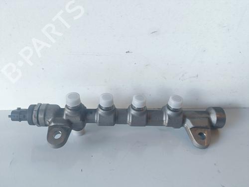 Used Injection rail OPEL INSIGNIA A (G09) [2008-2017]  12586977