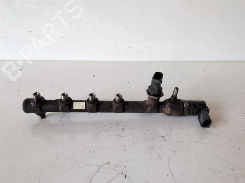 Rail D'Injecteurs Rail D'Injecteurs 38020425 38020425