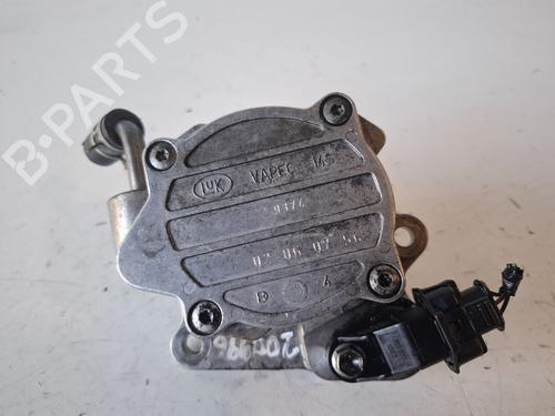 Used Vacuum pump TOYOTA AURIS (_E18_) 1.4 D-4D (NDE180_, NDE180R) (90 hp) 29956631