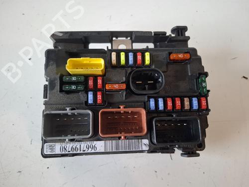 Fuse box PEUGEOT 207 (WA_, WC_)  | BP28817472E1 