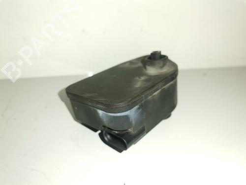 Used Electronic module BMW 1 (E87) 118 d (143 hp) 10544838