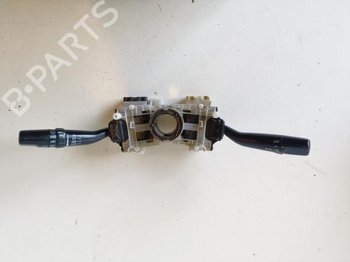 Used Headlight switch TOYOTA LAND CRUISER 90 (_J9_) 3.0 TD (KZJ90_, KZJ95_, KZJ90R, KZJ95R, KZJ90W, KZJ95W) (125 hp) 20704585