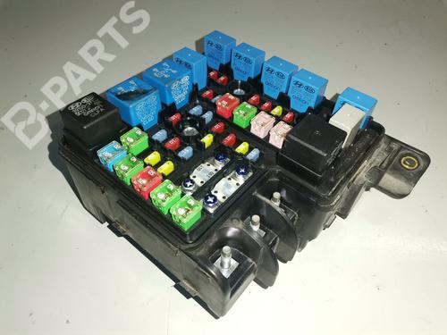 fuse-box-hyundai-i30-fd-3916025000-2007-2008-2009-2010-2011-2012-11024782 main image