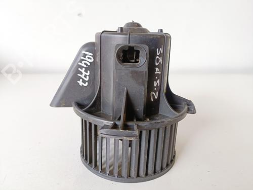 Ventilator motor PEUGEOT 307 Break (3E) 1.6 HDi 110 (109 hp) 18836037
