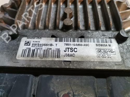 Engine control unit (ECU) FORD FOCUS C-MAX (DM2)  | BP11037415M57 