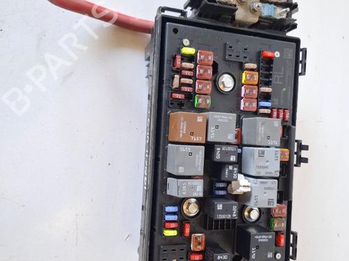 Used Fuse box OPEL ASTRA J (P10) [2009-2016]  24296283