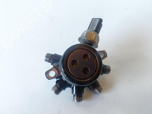 Used Injection rail FORD S-MAX (WA6) [2006-2014]  22623303