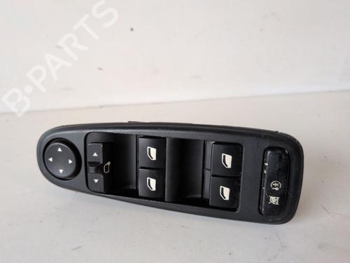 Used Left front window switch Left front window switch CITROËN C4 Picasso I MPV (UD_) 1.6 HDi 110 (112 hp) 33276833 33276833