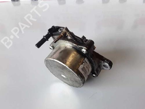 Used Vacuum pump FIAT QUBO (225_) 1.3 D Multijet (225AXE1A, 225CXE1A, 225AXH1A, 225AXL1A,... (95 hp) 9315362