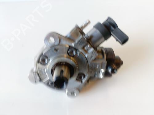 Used Injection pump BMW 5 (F10) 520 d (184 hp) 16713606