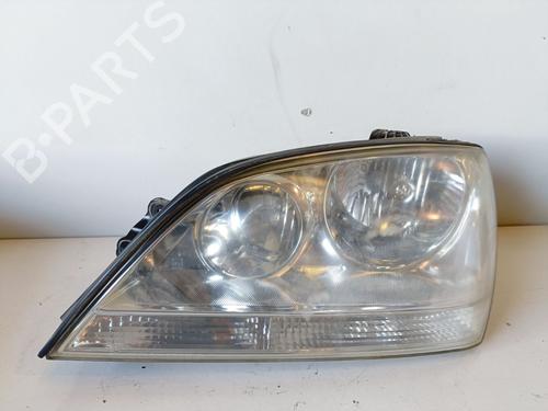 Used Left headlight KIA SORENTO I (JC) 2.5 CRDi 4WD (140 hp) 21226206