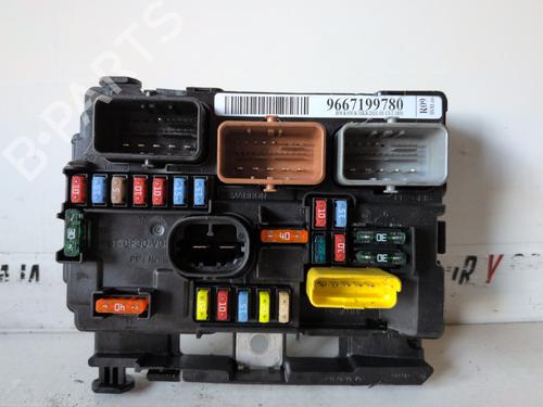 Used Fuse box Fuse box PEUGEOT 207 (WA_, WC_) [2006-2015] 36504678 36504678