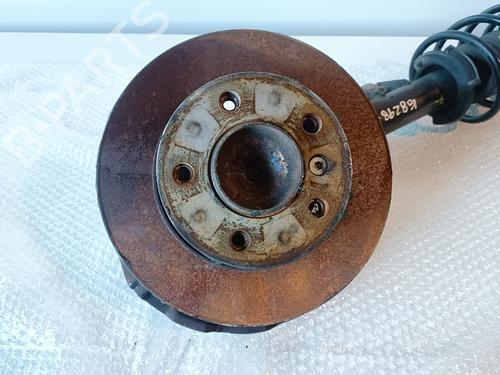 Used Right front steering knuckle BMW 1 (E87) 116 d (116 hp) 15772259