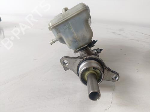 Used Brake master cylinder RENAULT TRAFIC II Van (FL) [2001-2025]  13631676