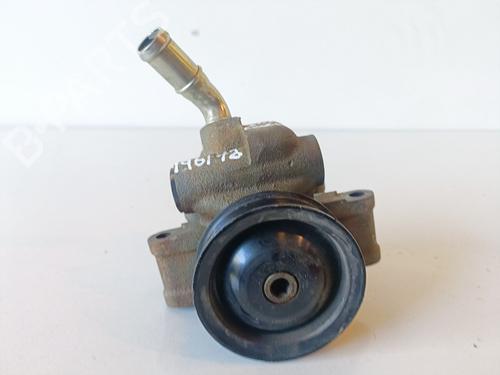 Used Steering pump FORD FIESTA V (JH_, JD_) 1.4 16V (80 hp) 19937752