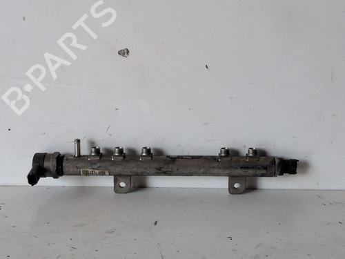 Used Injection rail Injection rail 38020493 38020493