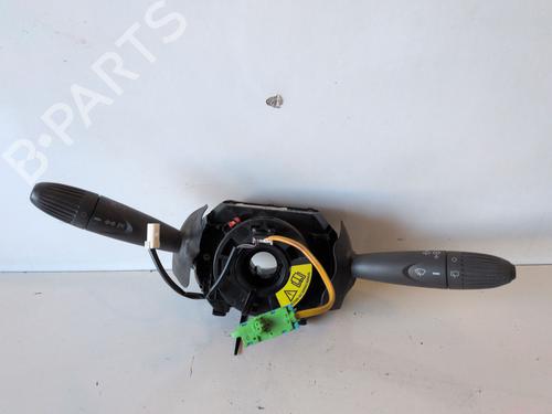 Used Headlight switch Headlight switch FIAT PANDA (169_) 1.2 (169.AXB11, 169.AXB1A) (60 hp) 33274482 33274482