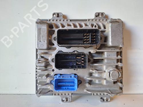 Used Engine control unit (ECU) OPEL INSIGNIA B Sports Tourer (Z18) [2017-2025]  30548926
