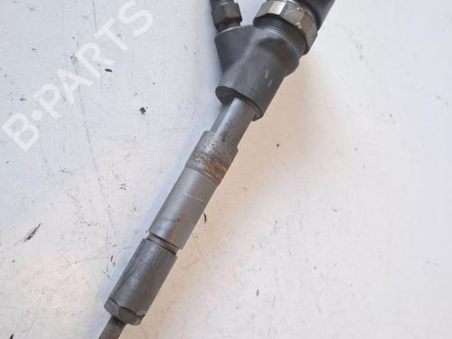 Used Injector TOYOTA AURIS (_E18_) 1.4 D-4D (NDE180_, NDE180R) (90 hp) 29956625