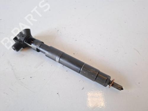 Used Injector MERCEDES-BENZ SPRINTER 4,6-t Platform/Chassis (B906) 413 CDI (906.153, 906.155, 906.253, 906.255) (129 hp) 26914171