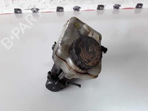 Brake master cylinder MERCEDES-BENZ VITO Van (W638) 112 CDI 2.2 (638.094) | BP9285215M77 