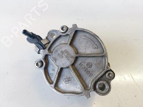 Used Vacuum pump FORD FIESTA VI (CB1, CCN) 1.6 TDCi (90 hp) 12571417