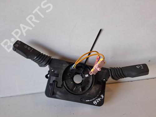 Used Headlight switch OPEL ZAFIRA / ZAFIRA FAMILY B (A05) [2005-2019]  31632864