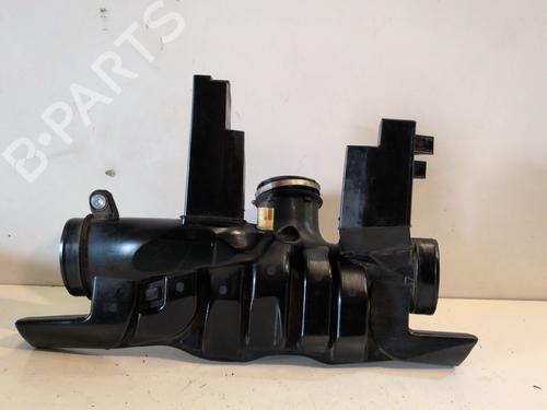 Used Intake manifold Intake manifold LAND ROVER RANGE ROVER SPORT II (L494) 5.0 SCV8 4x4 (510 hp) 33175713 33175713