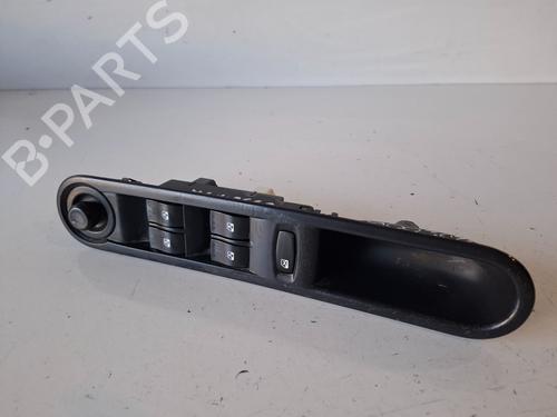 Venstre fortil elrude kontakt RENAULT ESPACE IV (JK0/1_) 2.0 dCi (JK01, JK02, JK1J, JK1K, JK1H) (150 hp) 30580045