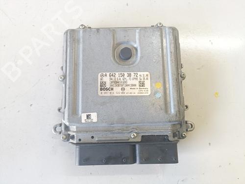 Used Engine control unit (ECU) MERCEDES-BENZ CLS (C219) CLS 320 CDI (219.322) (224 hp) 12230445