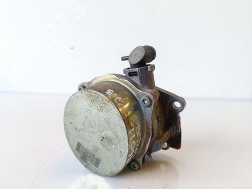 Used Vacuum pump RENAULT SCÉNIC III (JZ0/1_) [2008-2016]  19542746