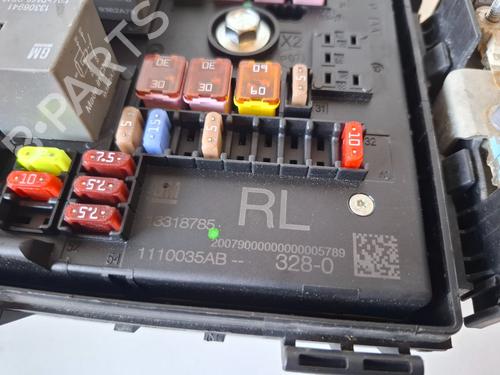 Fuse box OPEL ASTRA J (P10)  | BP24296283E1 