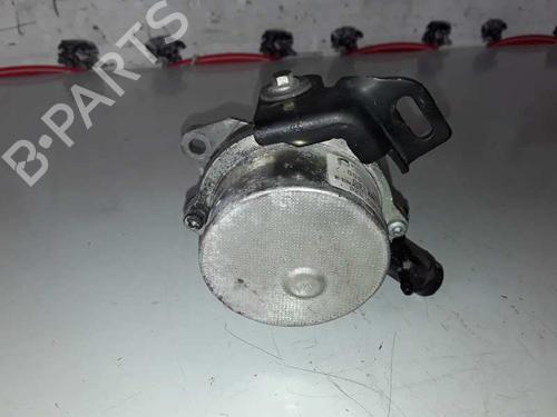 Used Vacuum pump RENAULT MEGANE III Hatchback (BZ0/1_, B3_) [2008-2025]  9283704